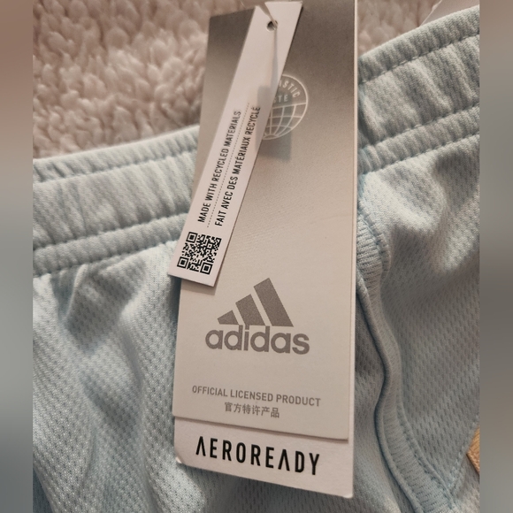 Girls Adidas shorts - Picture 3 of 5